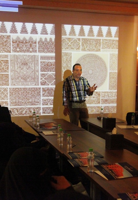 ورش عمل للحرفيين بسوق عكاظ